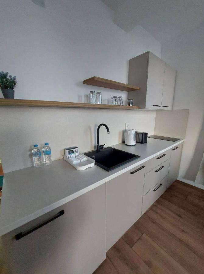 Peštani Nautica Apartments&Studios מראה חיצוני תמונה